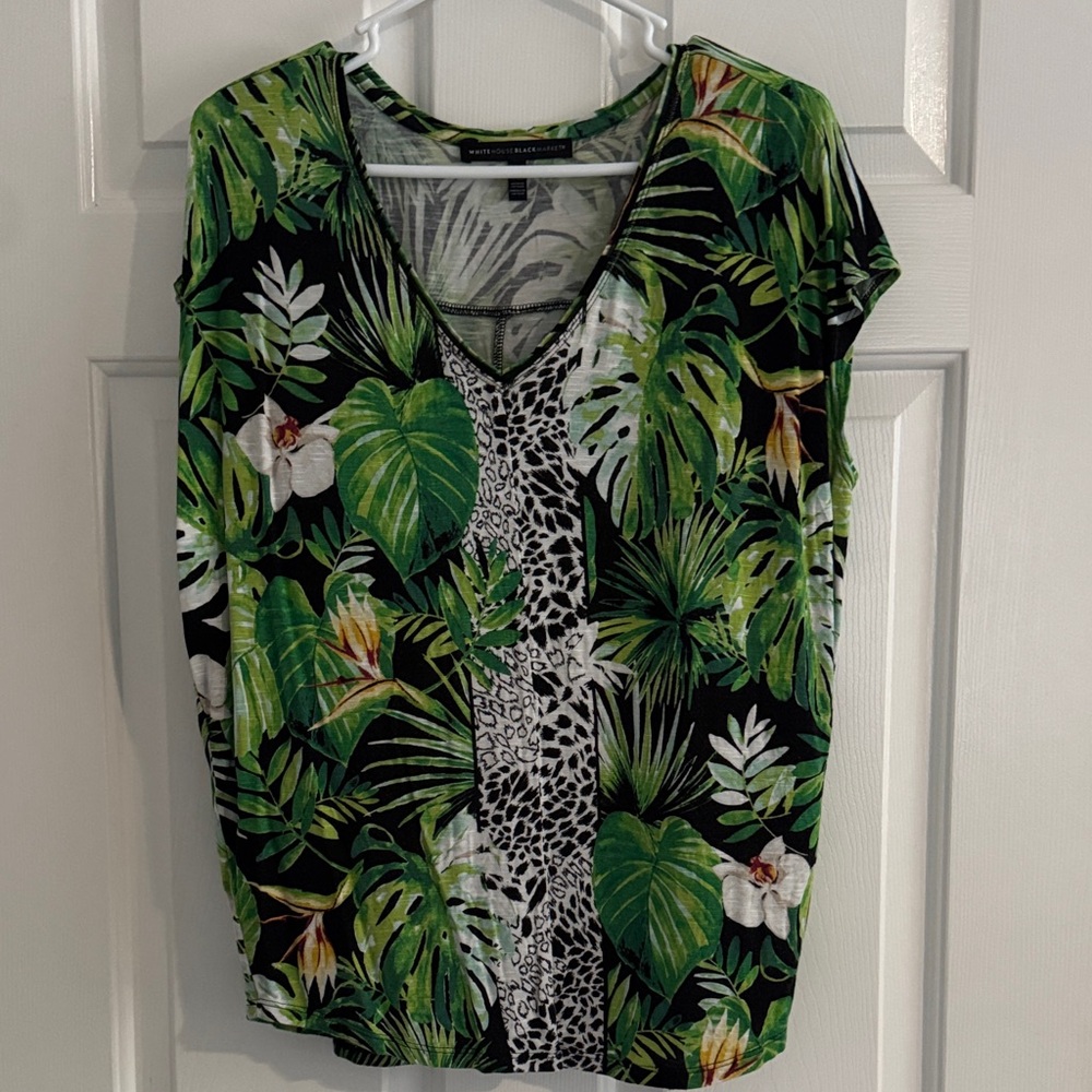 White House Black Market Black V-Neck Tropical Leaf Print Top